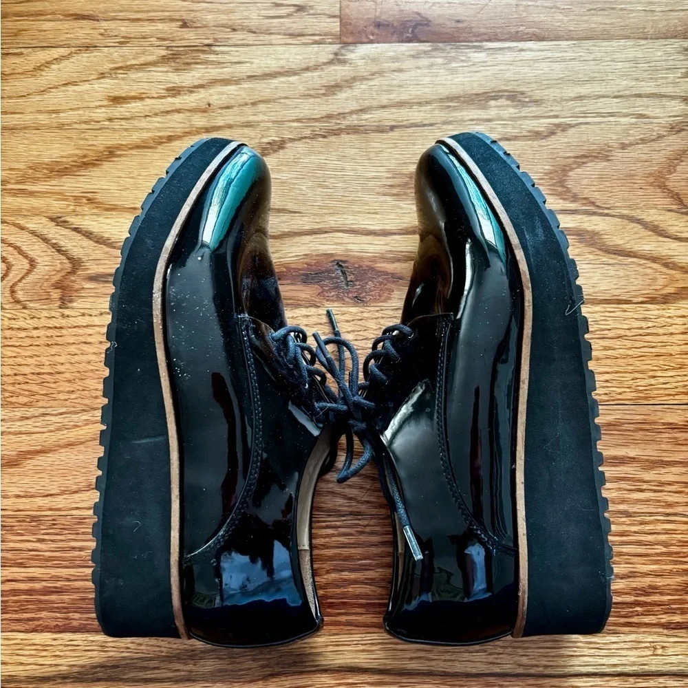 Aldo Platform Black Patent Oxfords - size 6.5